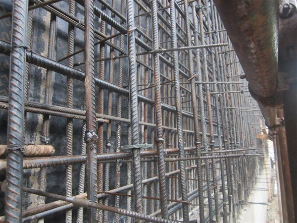 新型止水螺桿土建工程中的使用效益(圖1) 新型止水螺桿土建工程中的使用效益(圖1)